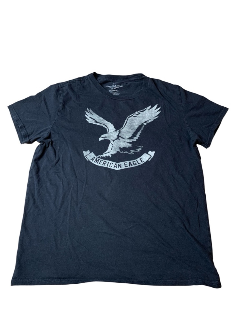 American Eagle Black Graphic Tee - Classic Fit - Men’s Size Medium